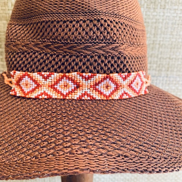 🌟HP🌟NWOT Packable Wide Brim Brown Knit & Seed Bead Band Hat by San Diego Hat Co. - Picture 2 of 15